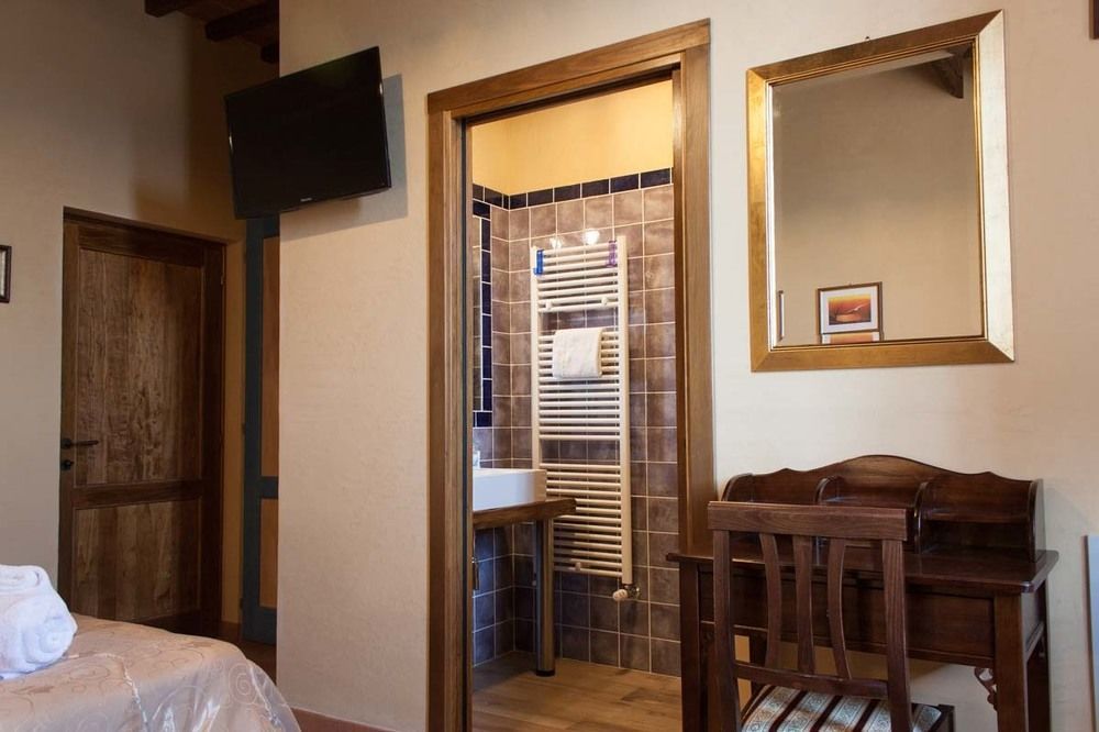 บีแอนด์บี เลอ กาเซลเล Bed & Breakfast ลูชินญาโน ภายนอก รูปภาพ